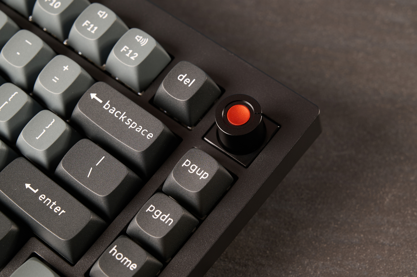 A Keychron V1 8K wired mechanical keyboard