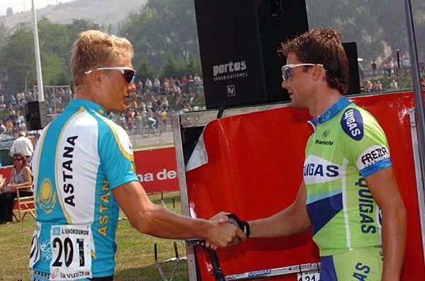 Vino and Di Luca shake hands