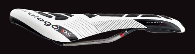The Tirox rails only add 47g to the overall weight, a respectable 232g