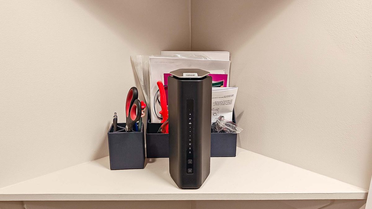 Netgear Nighthawk RS600 review: Delivering Wi-Fi 7 speeds for less ...