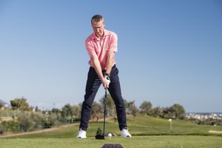 Anders Mankert demonstrates the perfect driver set-up position