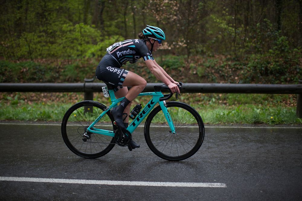 Rose Osborne (GBR) of Drops Cycling Team digs deep in the last lap of the first, 106.9km road race stage of Elsy Jacobs