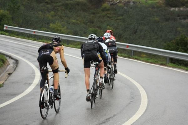 The five lead riders hit another climb late in the race.