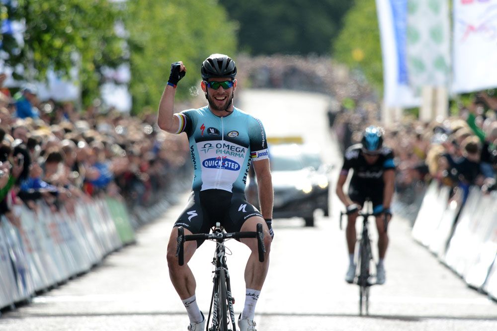 Mark Cavendish wins British road race national championship | Cycling ...