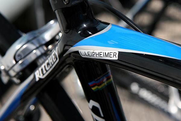 The seat tube cluster.