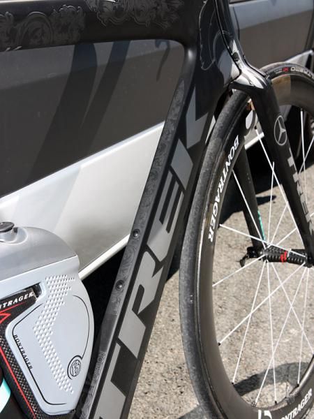 The stark grey-on-black paint scheme on Fabian Cancellara's (Leopard Trek) Trek Speed Concept is rather serious looking.