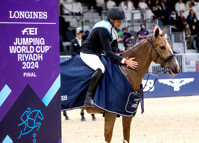 Henrik von Eckermann and King Edward after winning back-to-back World Cup titles