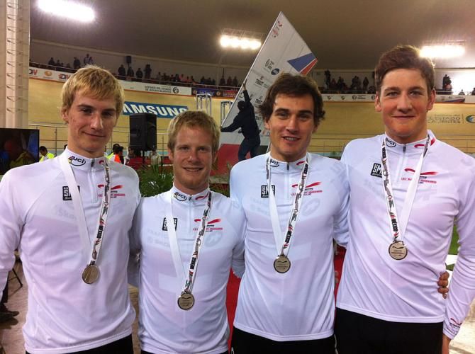 Swiss team pursuiters