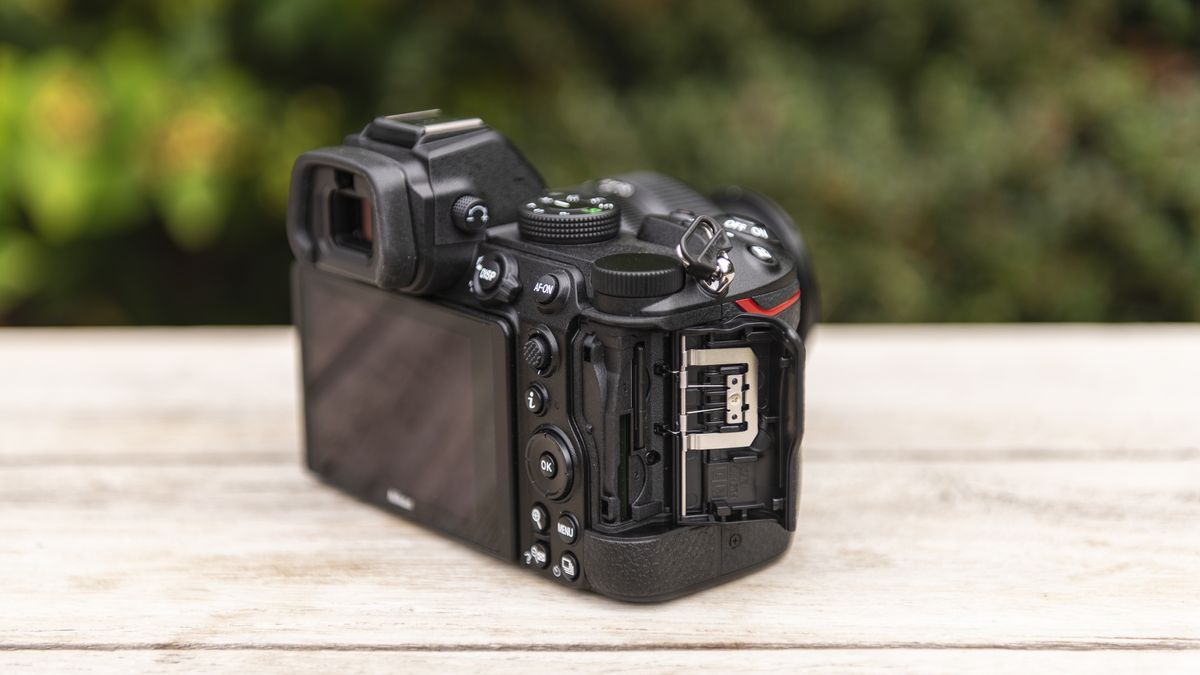 Nikon Z5