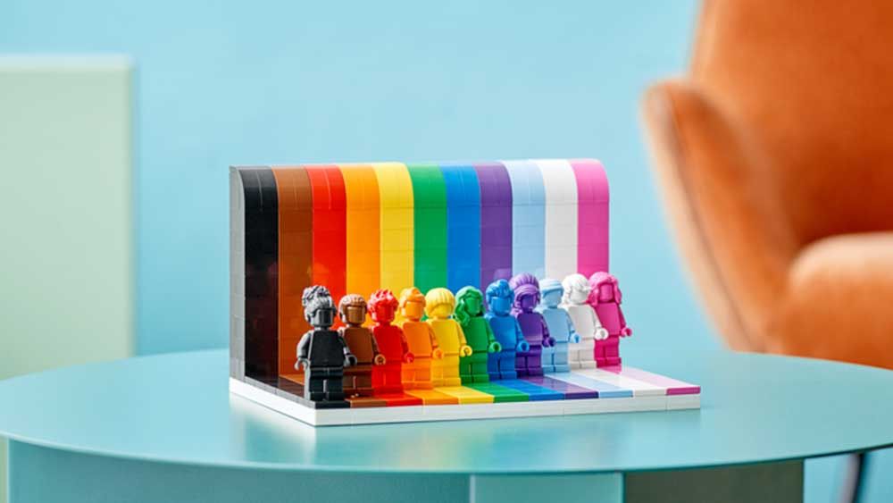 LGBTQIA+ Lego set