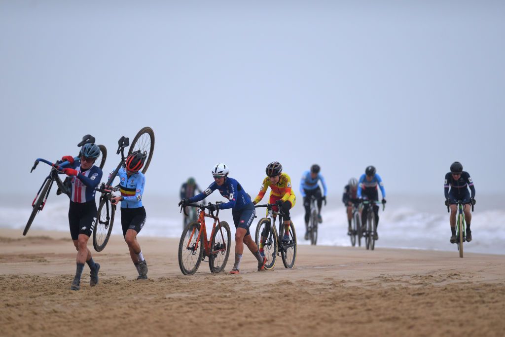 OOSTENDE BELGIUM JANUARY 30 Laura Verdonschot of Belgium Silvia Persico of Italy and Lucia Gonzalez Blanco of Spain Peloton Sea Beach Landscape during the 72nd UCI CycloCross World Championships Oostende 2021 Women Elite UCICX CXWorldCup Ostend2021 CX on January 30 2021 in Oostende Belgium Photo by Luc ClaessenGetty Images