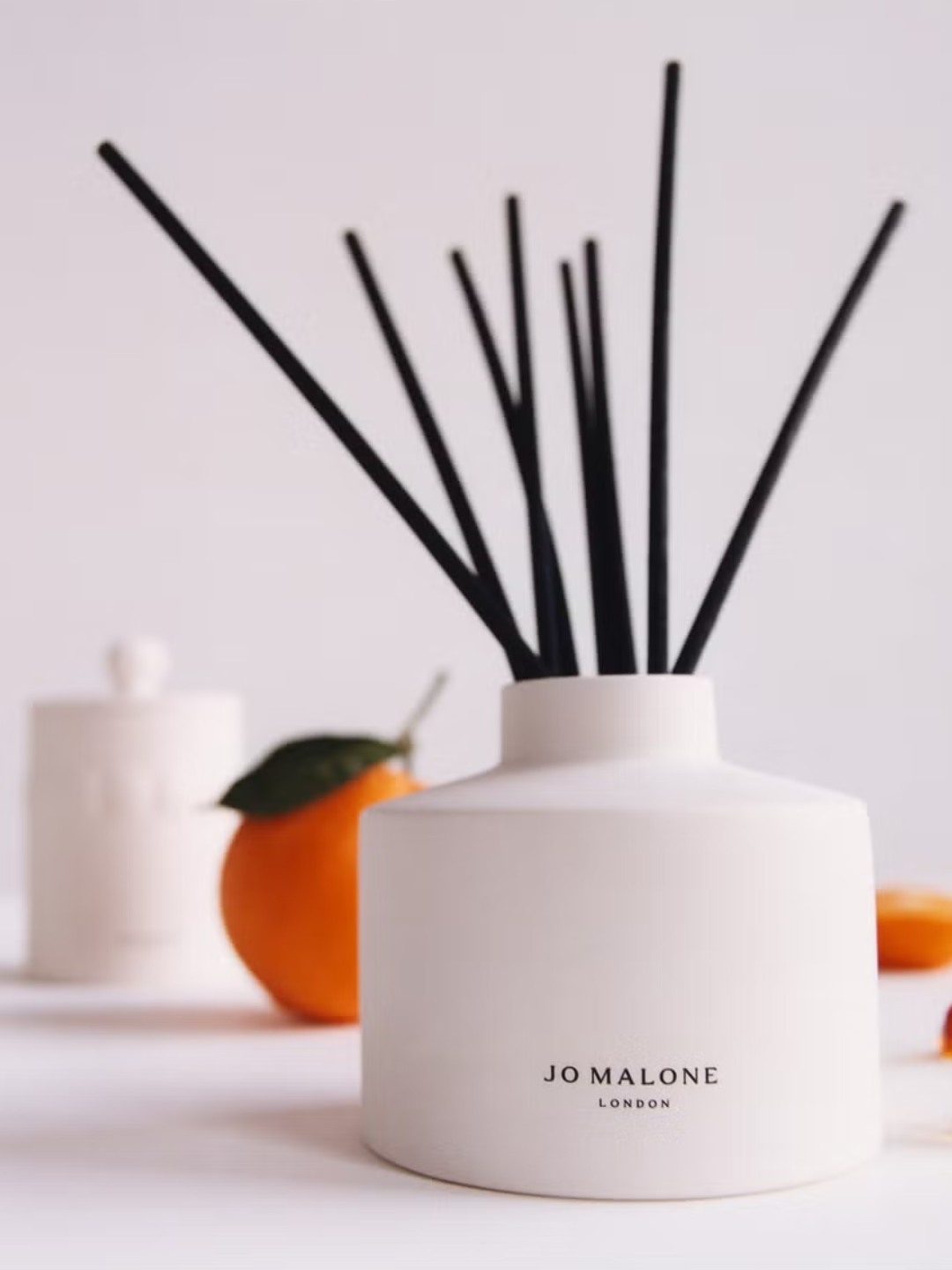 A ceramic townhouse diffuser from Jo Malone London