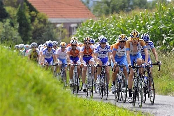 The peloton at the Eneco Tour.