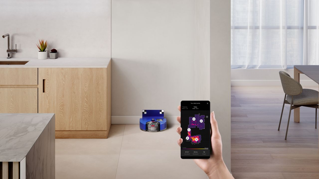 Dyson 360 Vis Nav in lounge