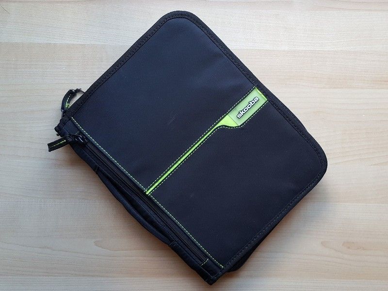 Skooba case