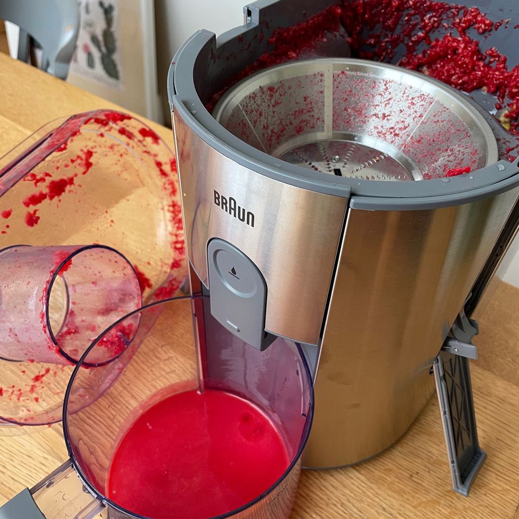 Braun Household PurEase Entsafter SJ 3100 WH – Juicer für selbstgemachte Säfte, Großer Einfüllschacht für ganze Früchte, mit ColdXtract Technologie zum Erhalt der Vitamine, 500 Watt, Weiß
