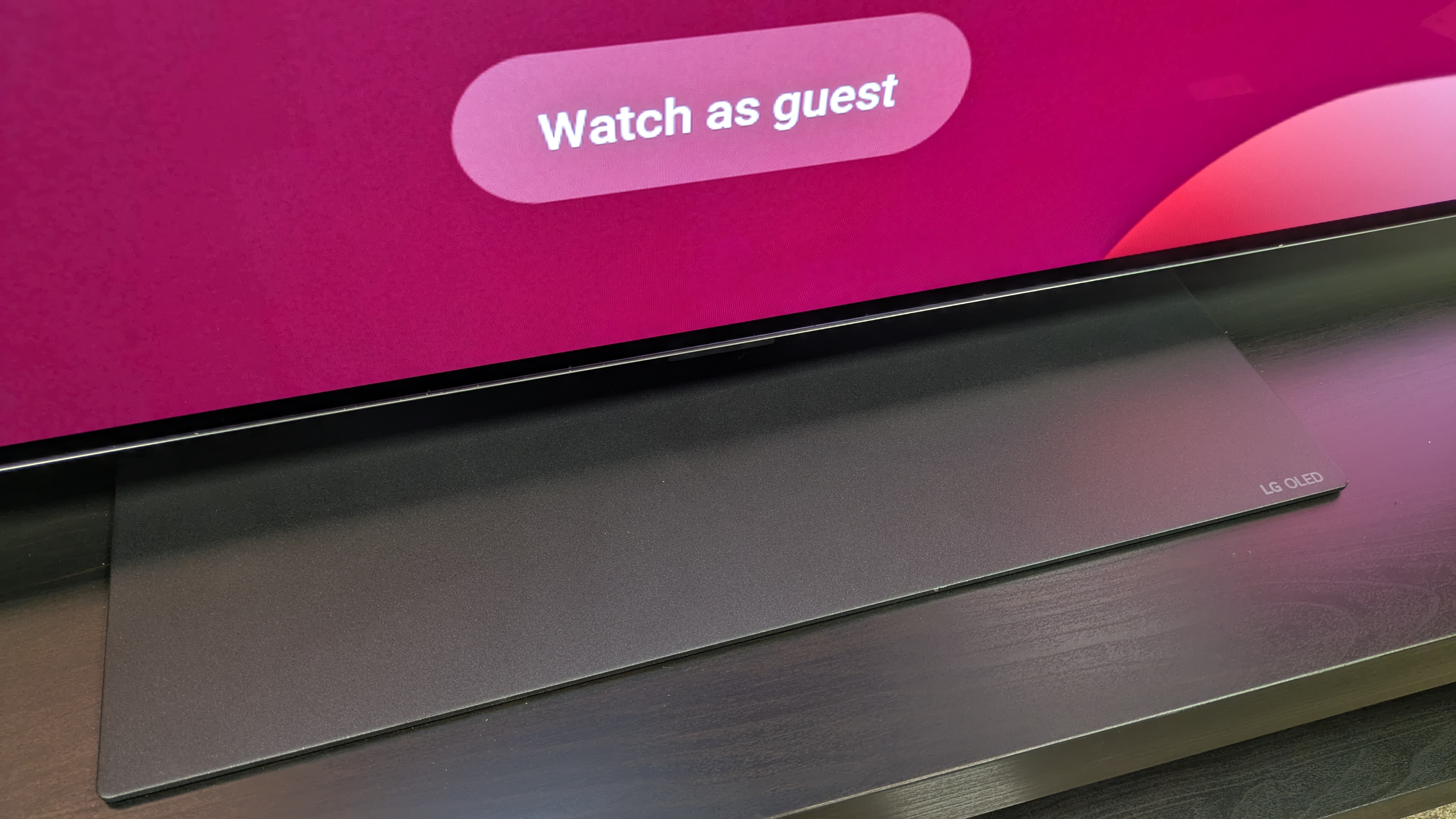 LG G6 OLED TV metal stand