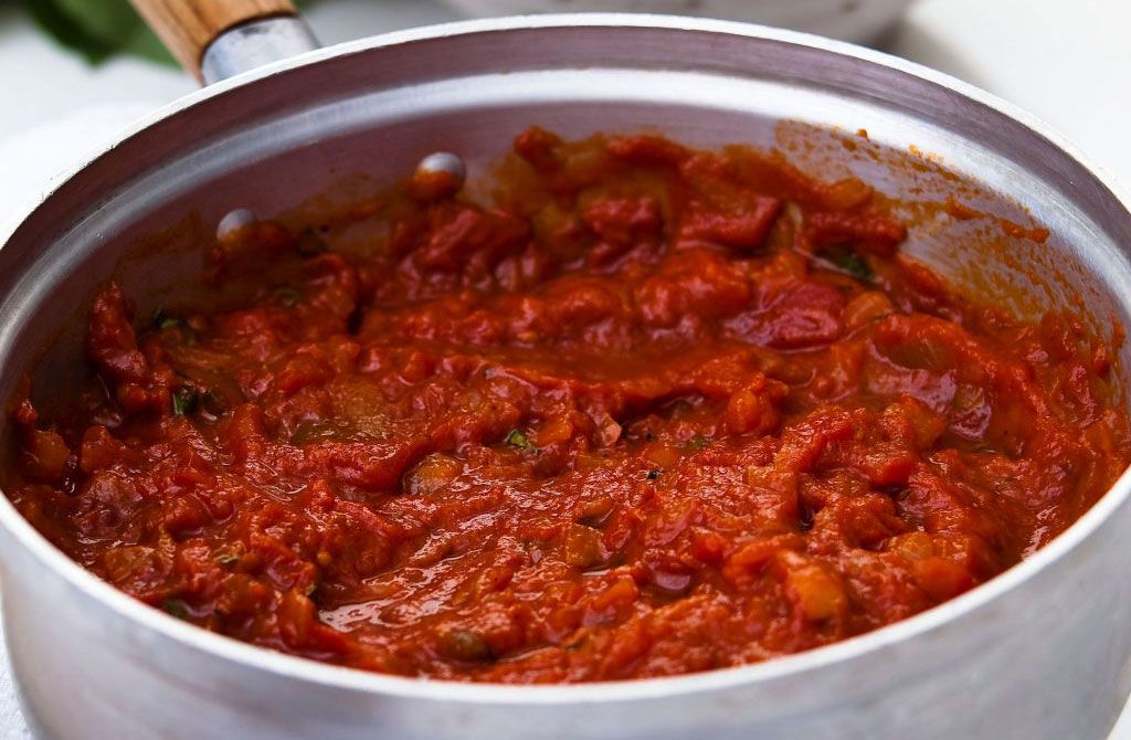 Tomato pasta sauce Dinner Recipes GoodtoKnow