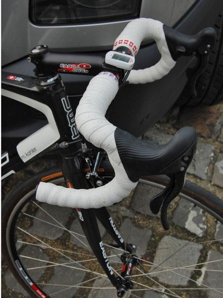 Yup, more double wrapped bars. On Paris-Roubaix's cobbles, you can never have too much cushioning.