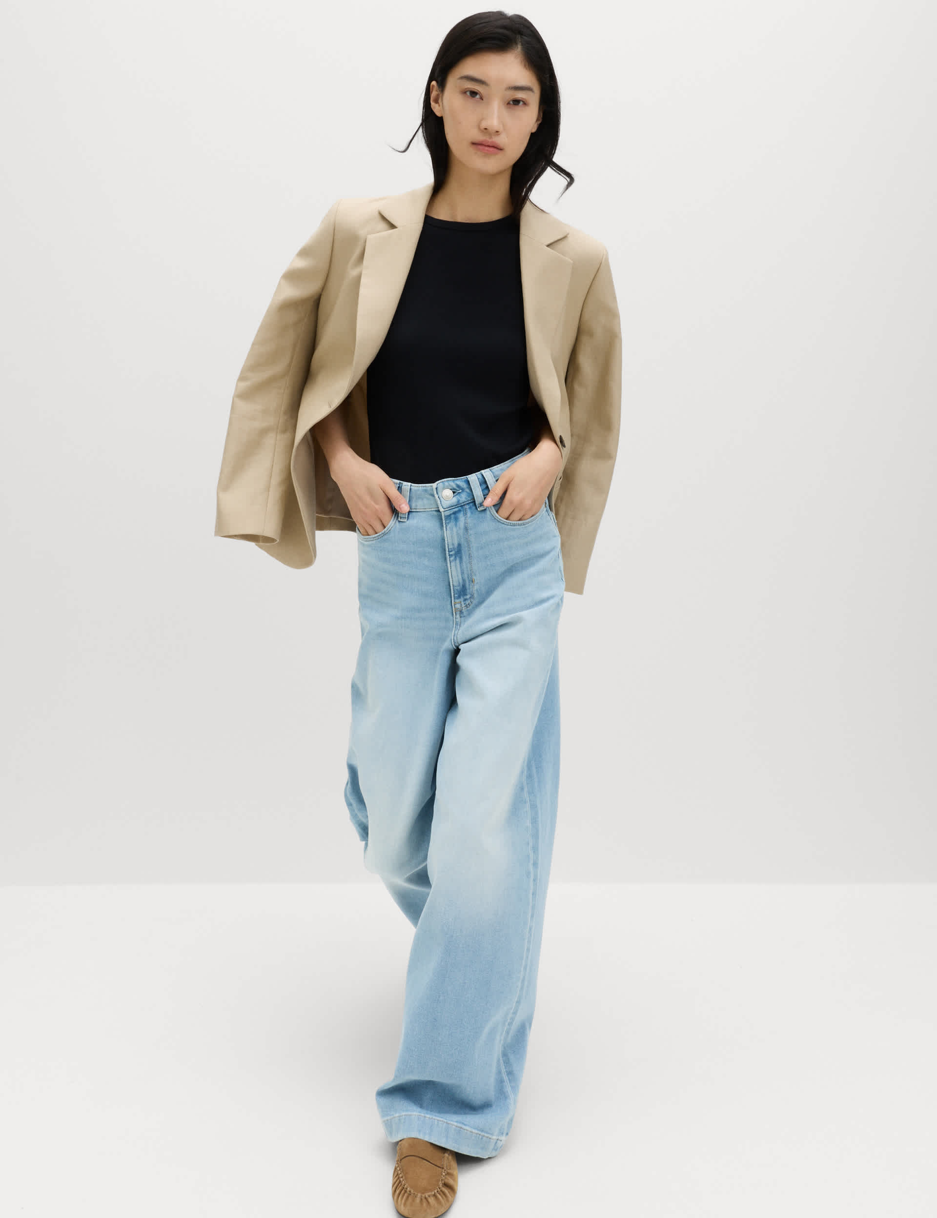 High Waisted Wide Leg Jeans