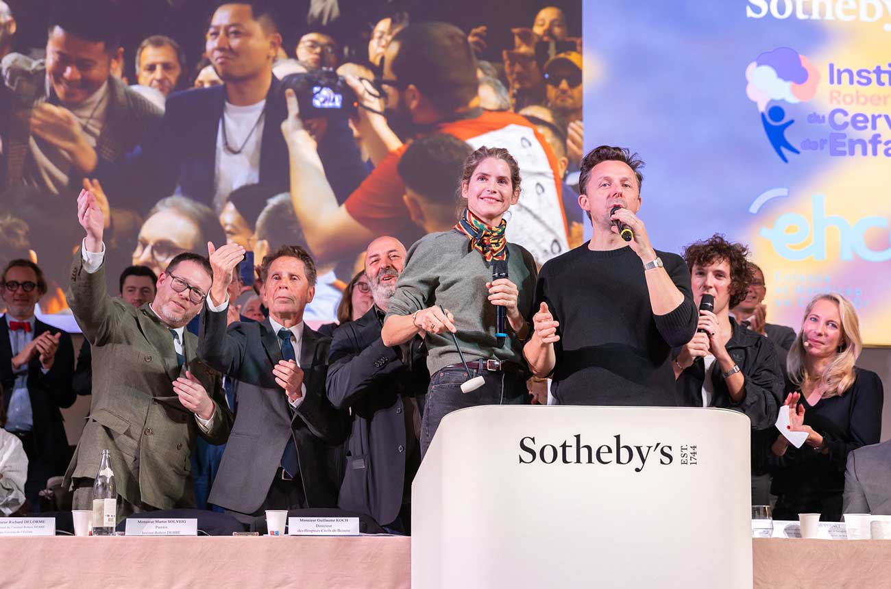 C&eacute;dric Klapish, Alice Taglioni, Martin Solveig and Vincent Lacoste with Sotheby&rsquo;s auctioneer, Aur&eacute;lie Vandevoorde, during the sale of the C&eacute;dric Klapish, Alice Taglioni, Martin Solveig and Vincent Lacoste with Sotheby&rsquo;s auctioneer, Aur&eacute;lie Vandevoorde, during the sale of the C&eacute;dric Klapish, Alice Taglioni, Martin Solveig and Vincent Lacoste with Sotheby&rsquo;s auctioneer, Aur&eacute;lie Vandevoorde, during the sale of the Pi&egrave;ce des Pr&eacute;sidents