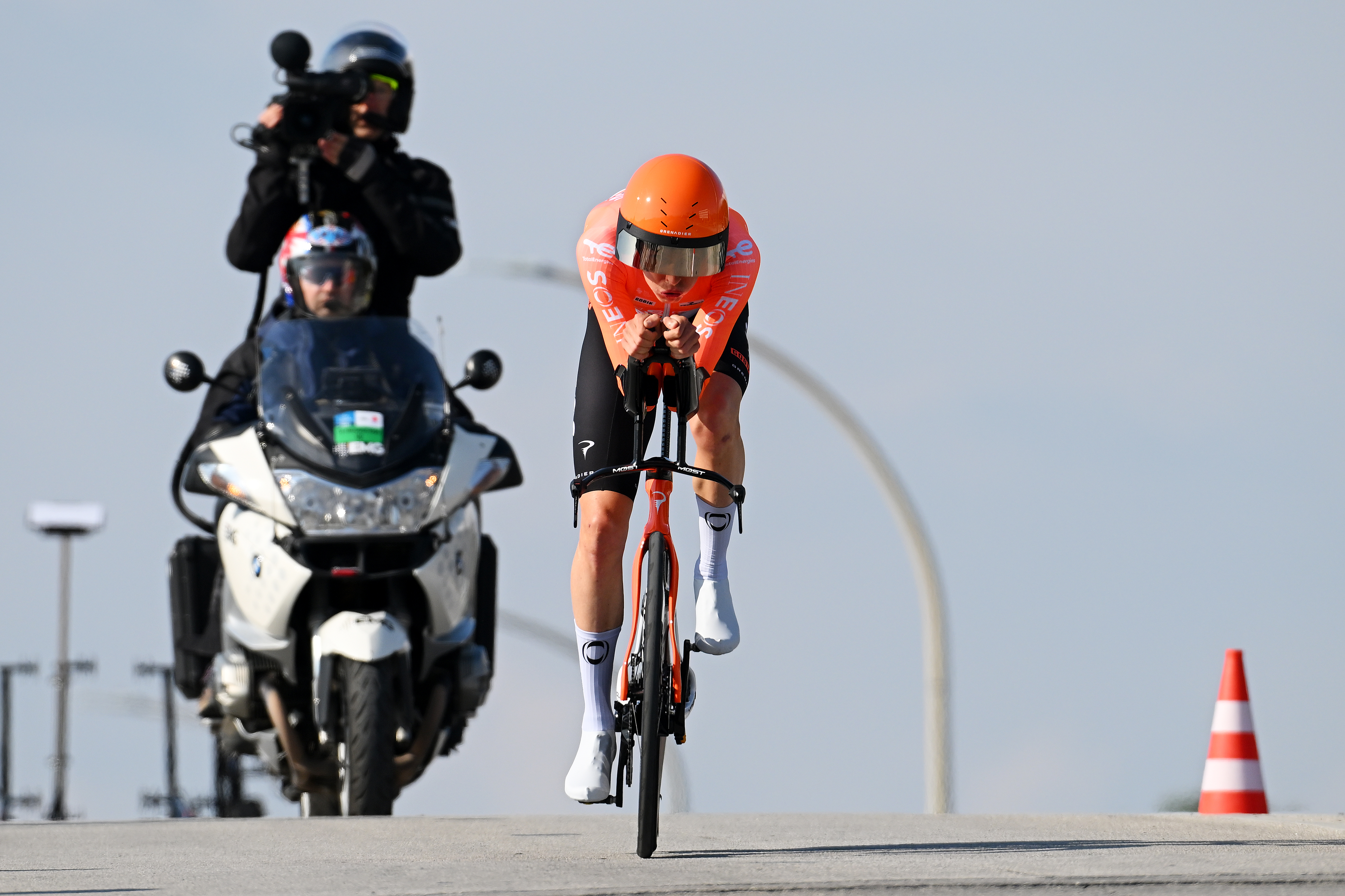 LIDO DI CAMAIORE, ITALY - MARCH 09: Thymen Arensman of Netherlands and Team INEOS Grenadiers sprints during the 61st Tirreno-Adriatico 2026, Stage 1 a 11.5km individual time trial stage from Lido di Camaiore to Lido di Camaiore / #UCIWT / on March 09, 2026 in Lido di Camaiore, Italy. (Photo by Tim de Waele/Getty Images)