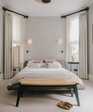 Minimalist bedroom by Erik Munro