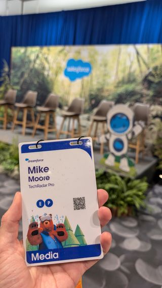 A Dreamforce 2024 media pass