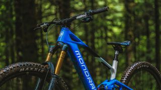 Details on the front end of the new Mondraker NEAT RR SL e-MTB
