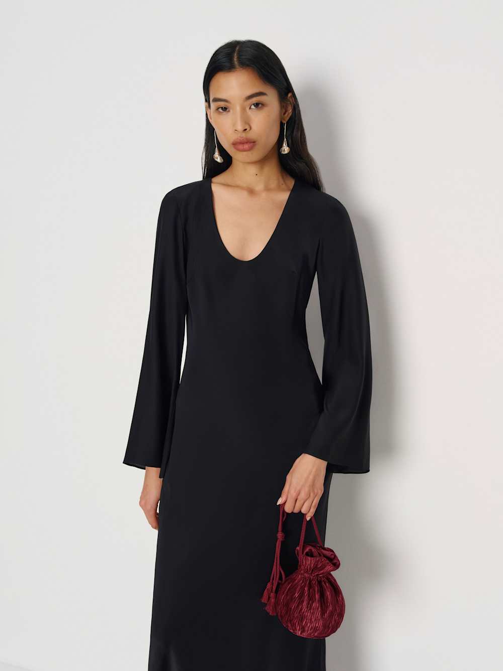 Aphrodite Pleated Pouch