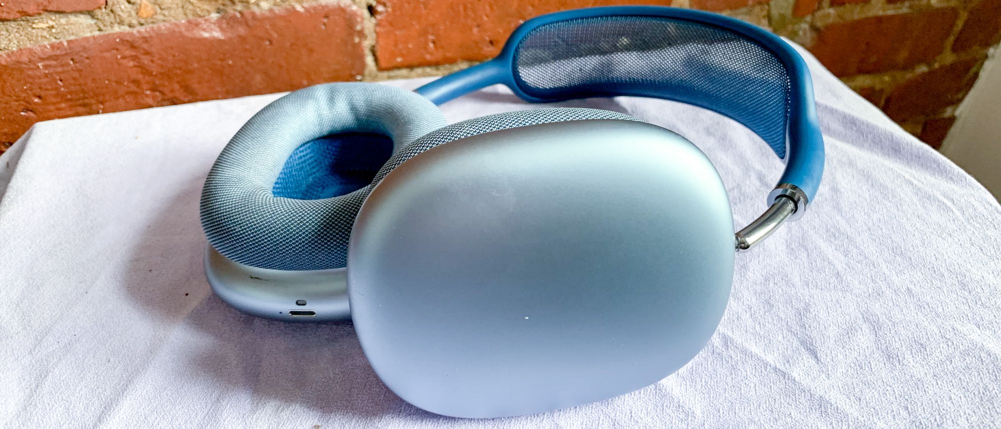 Apple AirPods max ブルー Amazon.com: Apple AirPods Max - Blue (Renewed) : Electronics