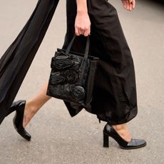 a roundup of the most comfortable shoe trends according to a podiatrist