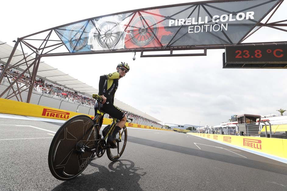 Simon Yates gets ready to ride the Paul Ricard circuit