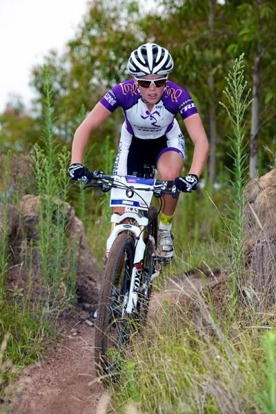 Bec Henderson had a brilliant start, leading the first three laps before mechanicals set her back to finish 4th.