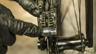 How to adjust disc brakes