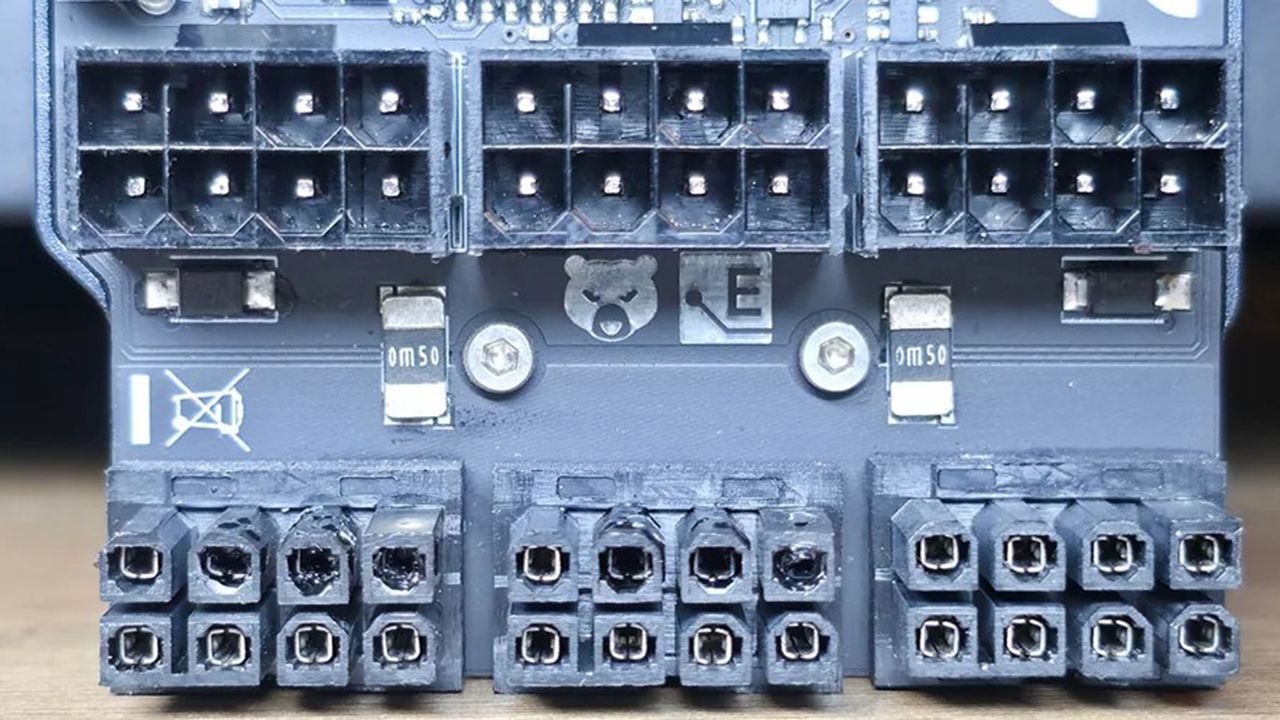 Proven 8-pin PCIe plugs aren't immune to melting — Thermal Grizzly WireView adapter burns out on Radeon RX 7900 XTX