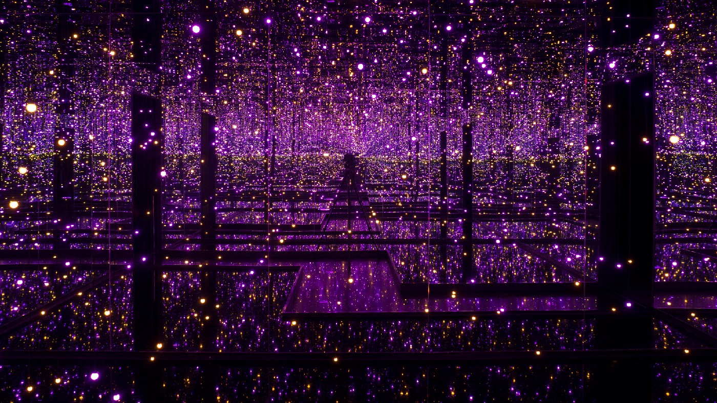 My cheapo garden fairy lights do this too' – Yayoi Kusama: Infinity Mirror  Rooms, Art