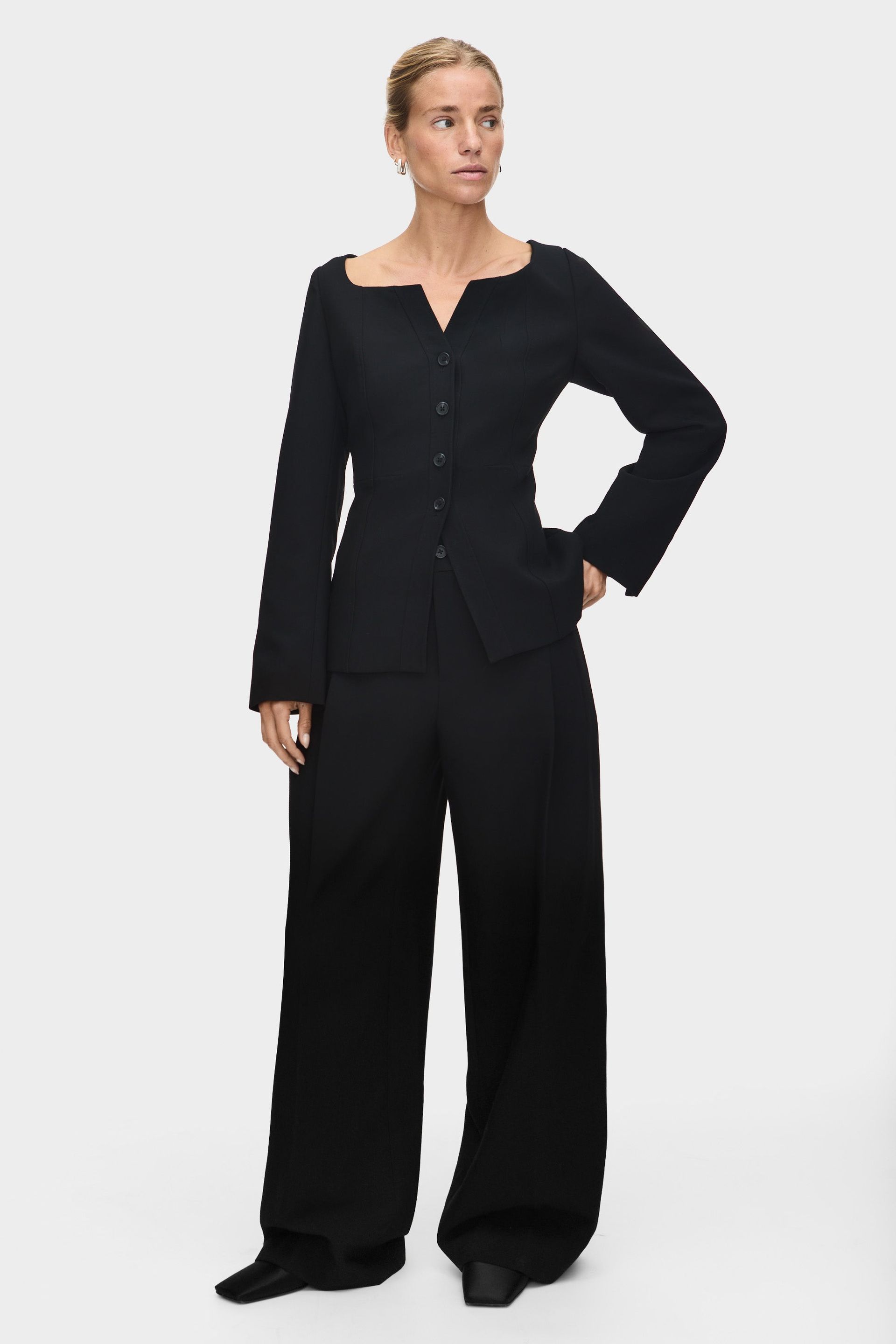 Genevieve Pleated Wide Leg Trouser