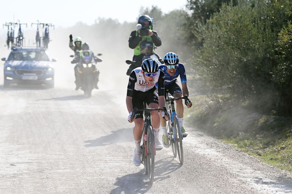 BAEZA SPAIN FEBRUARY 13 LR Tadej Pogacar of Slovenia and UAE Team Emirates and Sergio Samitier of Spain and Movistar Team compete in the breakaway during the 2nd Clasica Jaen Paraiso Interior 2023 a 1789km one day race from beda to Baeza 752m ClsicaJan23 on February 13 2023 in Baeza Spain Photo by Dario BelingheriGetty Images
