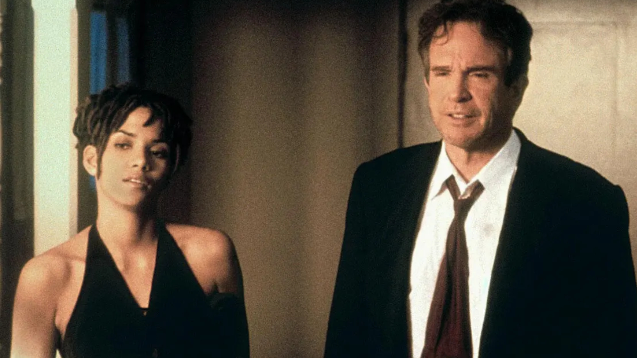 Halle Berry and Warren Beatty in Bulworth