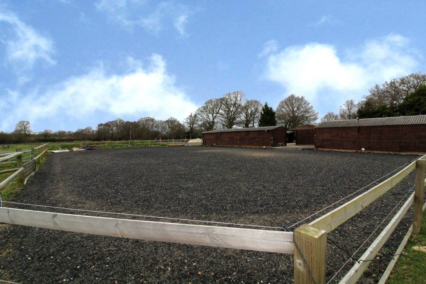 Furzefield-Farm-2-scaled-e1587479988667.jpg