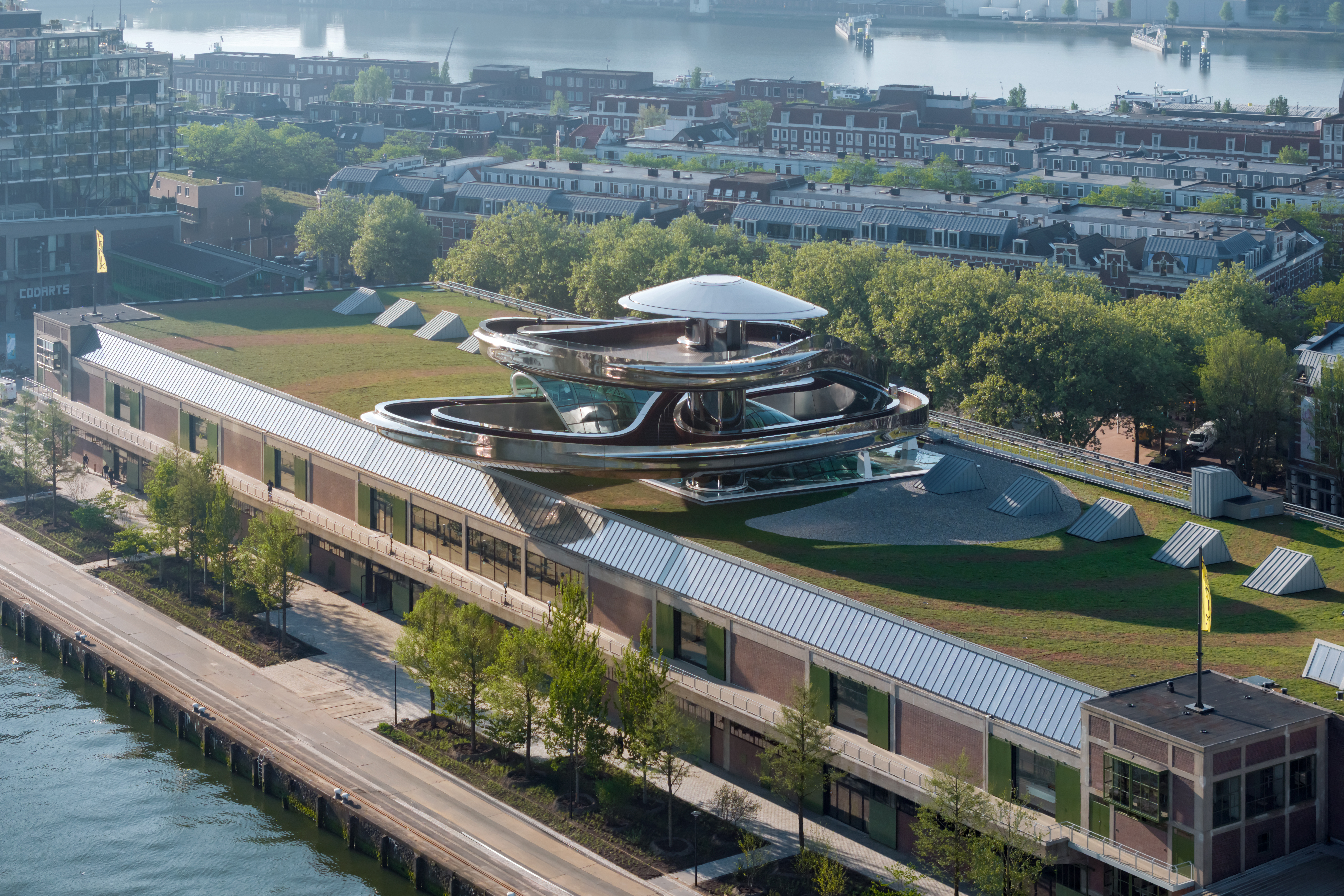 Fenix museum's sweeping curves