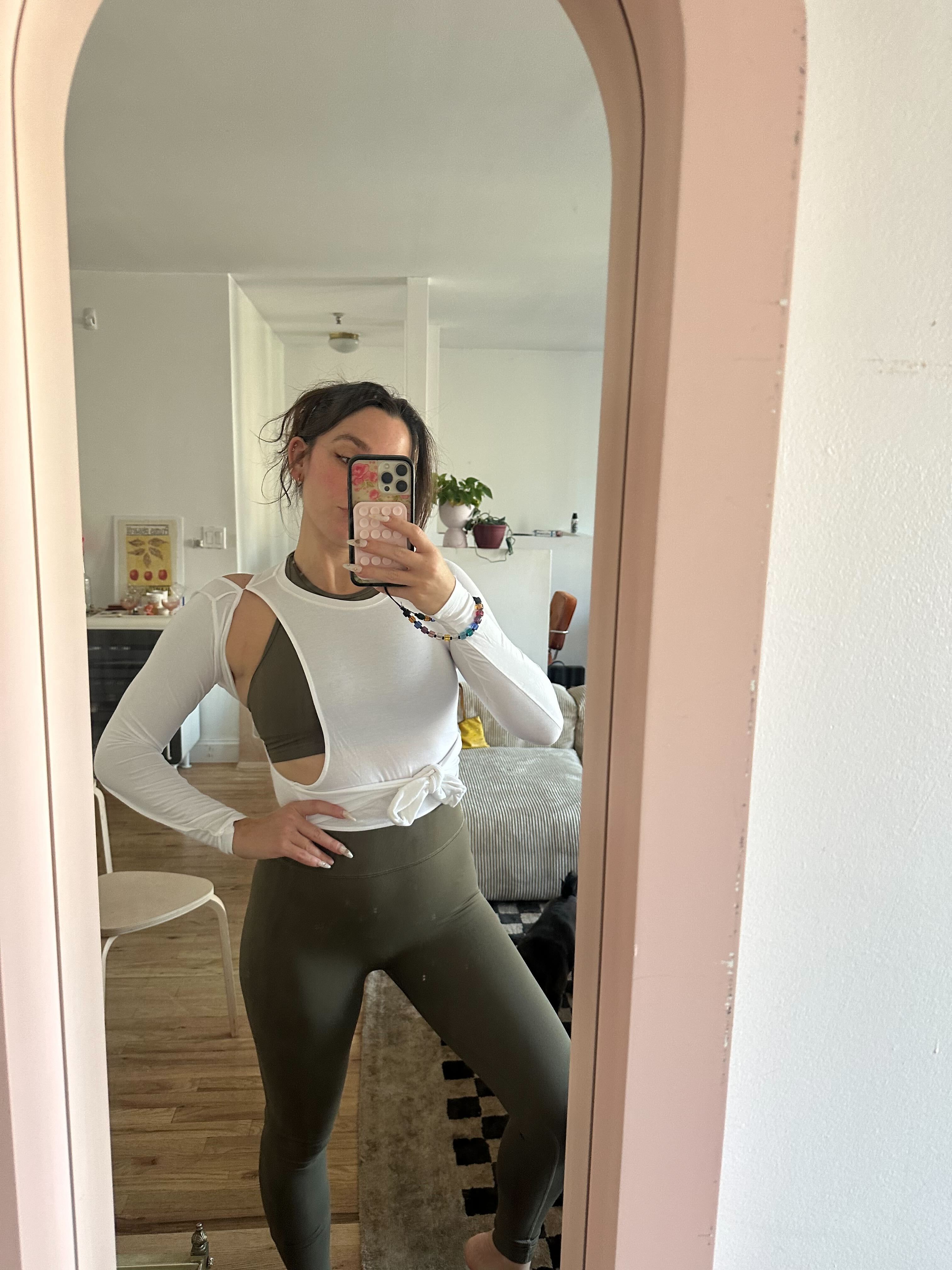 Chic workout outfits