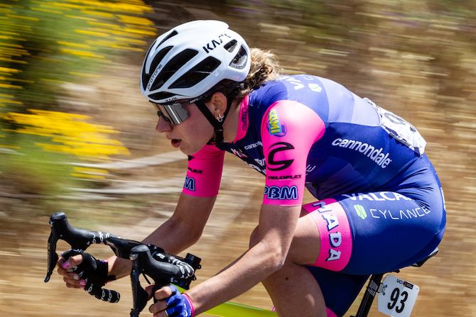 Alice Maria Arzuffi (Valcar-Cylance) moves to the front of the field on stage 1 of the 2019 Tour of California Women's Race