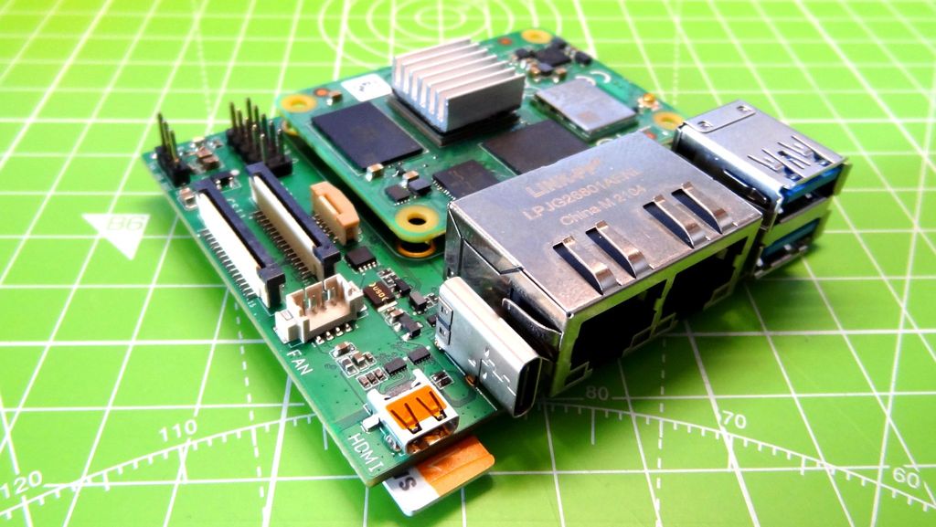 seeed-dual-gigabit-ethernet-carrier-board-for-raspberry-pi-compute