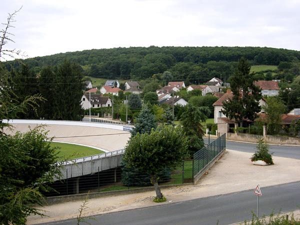 The view from the accommodation, looking up to one of the only hills in the tour.