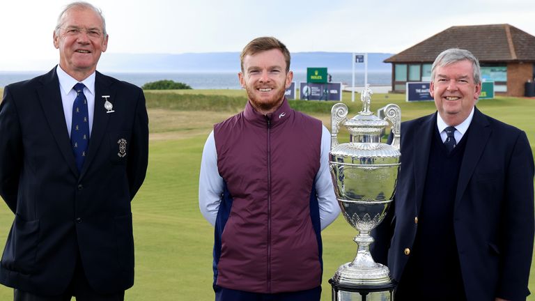 Laird Shepherd poses with the trophy at the 2021 British Amateur Championship 