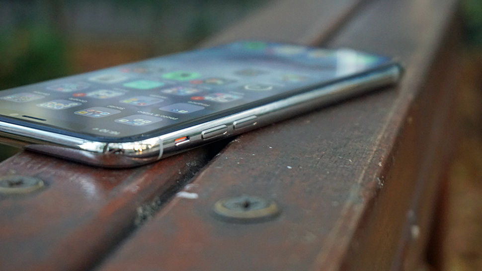 iPhone X