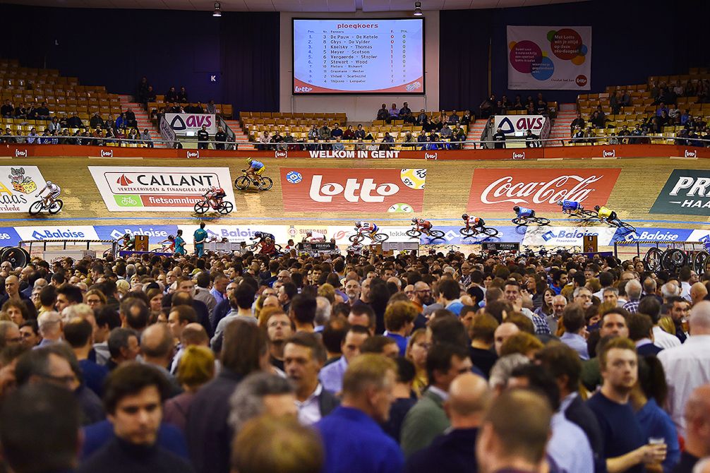 A scene from the infield at the indoor cycling arena 't Kuipke