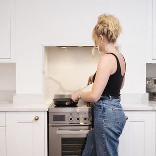 lydia bright cooked in kitchen